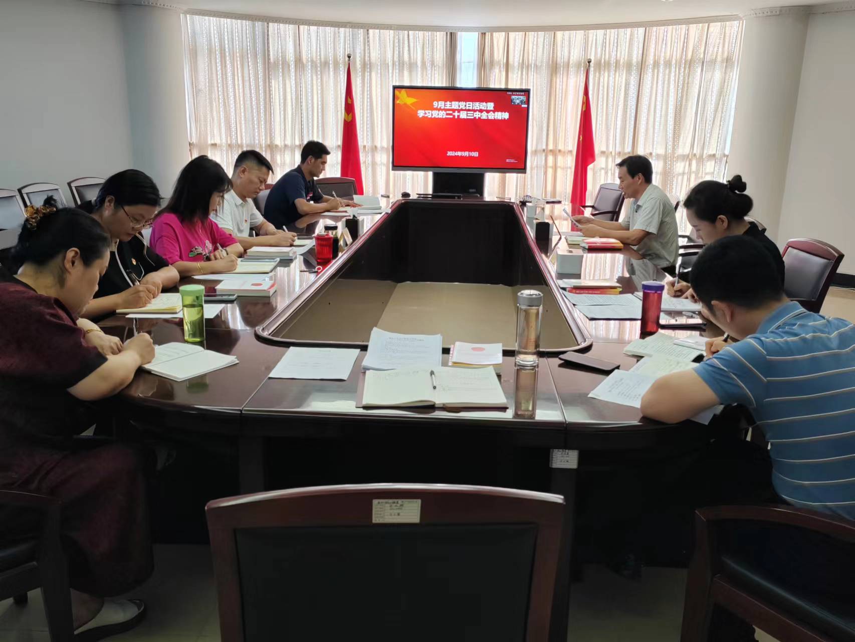 33376bfea28715fcec90a73b4b4b377 33376bfea28715fcec90a73b4b4b377