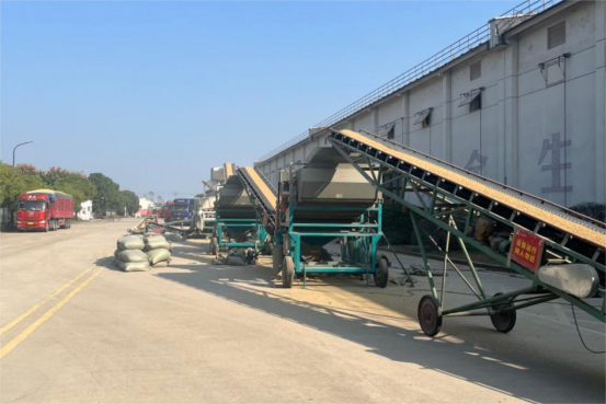 0d650436049cbf87d4343d91c58e42f