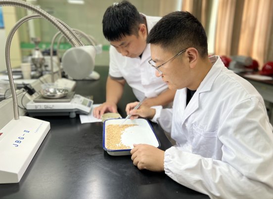 0170568c712f6faee05791297d39dfc